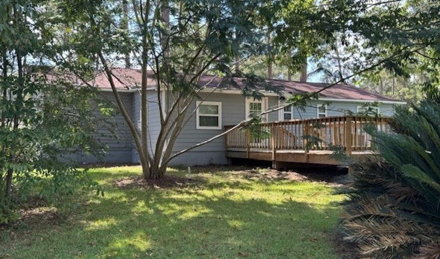 170 Pineridge, Bainbridge, GA 39817 - 3 Beds, 2 Bath