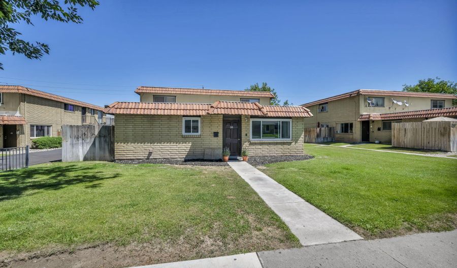 3400 Woodside Dr Apt 24, Carson City, NV 89701 - 2 Beds, 1 Bath