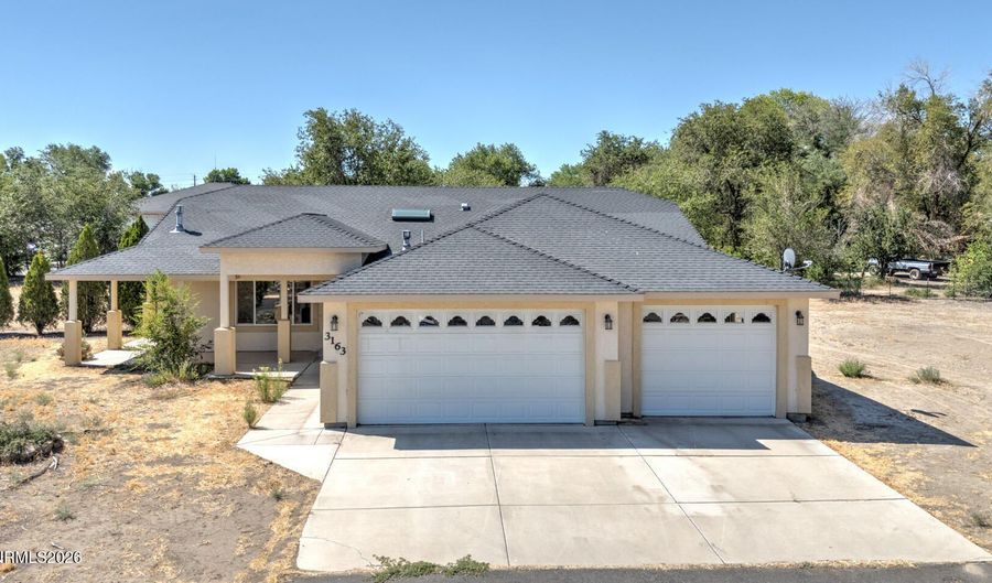 3163 Hannah Calder Ct, Fernley, NV 89408 - 3 Beds, 2 Bath
