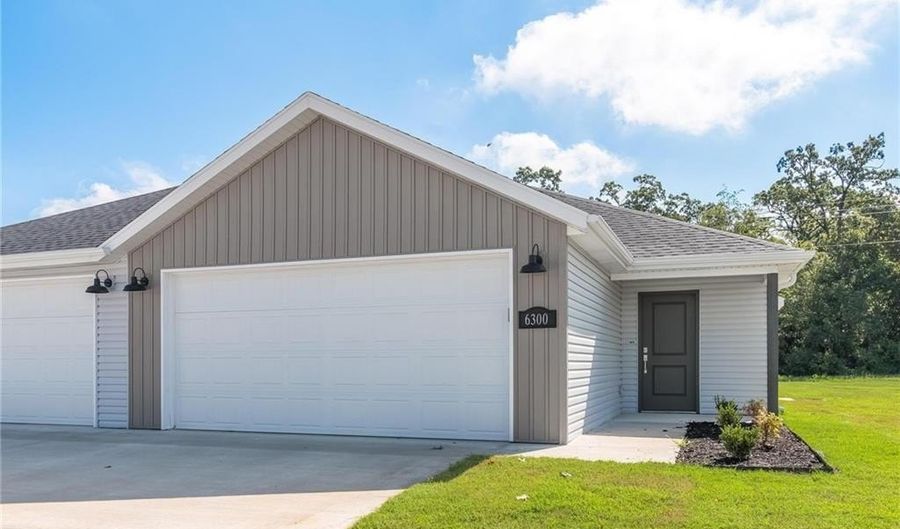 6300 NW Kathleen St, Bentonville, AR 72713 - 3 Beds, 2 Bath