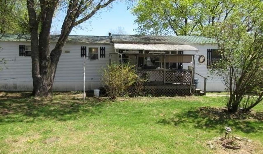 4 Brookwood Dr, Brattleboro, VT 05301 - 2 Beds, 2 Bath