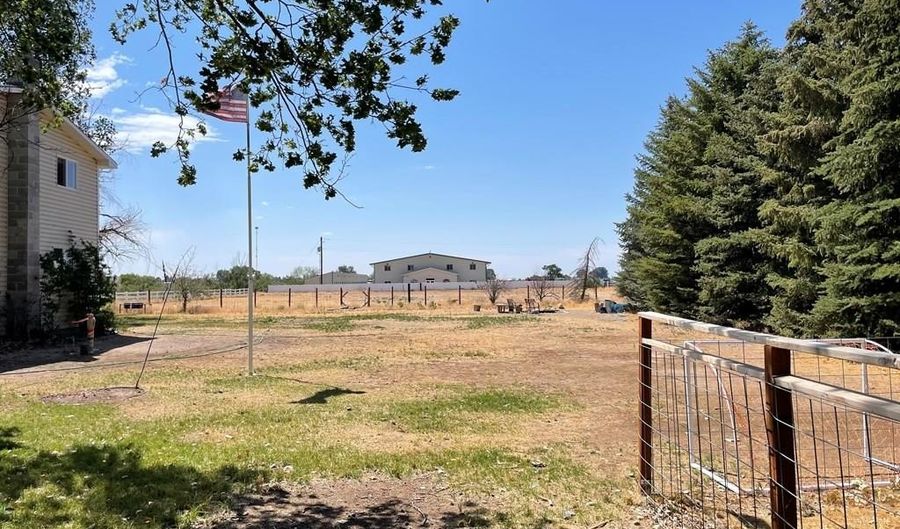 20 N 470 W, Blackfoot, ID 83221 - 4 Beds, 3 Bath