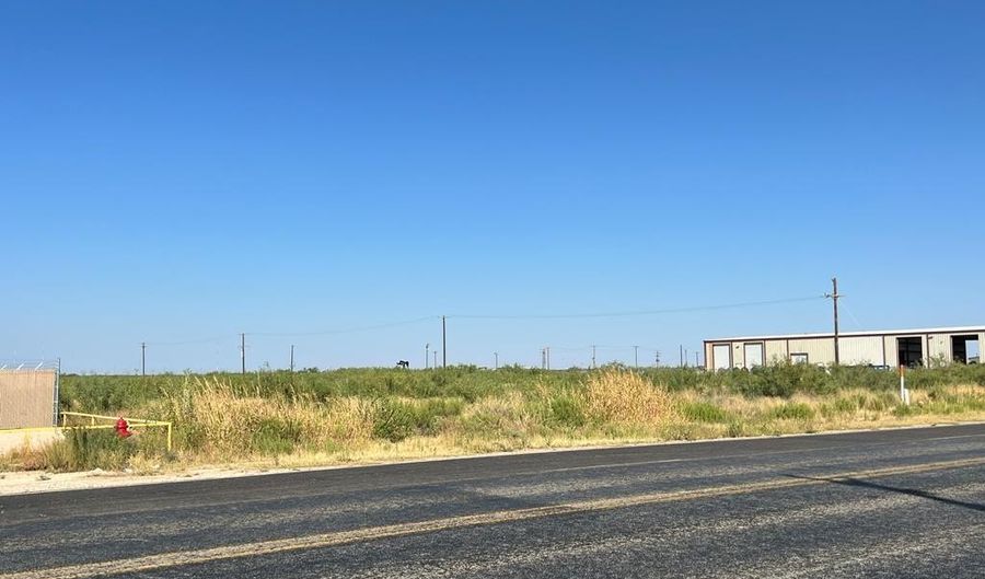 700 SW Mustang Dr, Andrews, TX 79714 - 0 Beds, 0 Bath