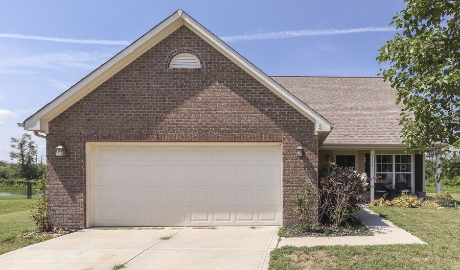 7518 Boundary Bay Ct, Indianapolis, IN 46217 - 3 Beds, 3 Bath