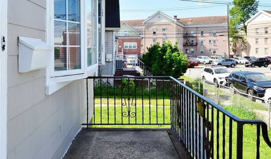 34 NEWMAN Ave 1, Bayonne, NJ 07002 - 2 Beds, 1 Bath