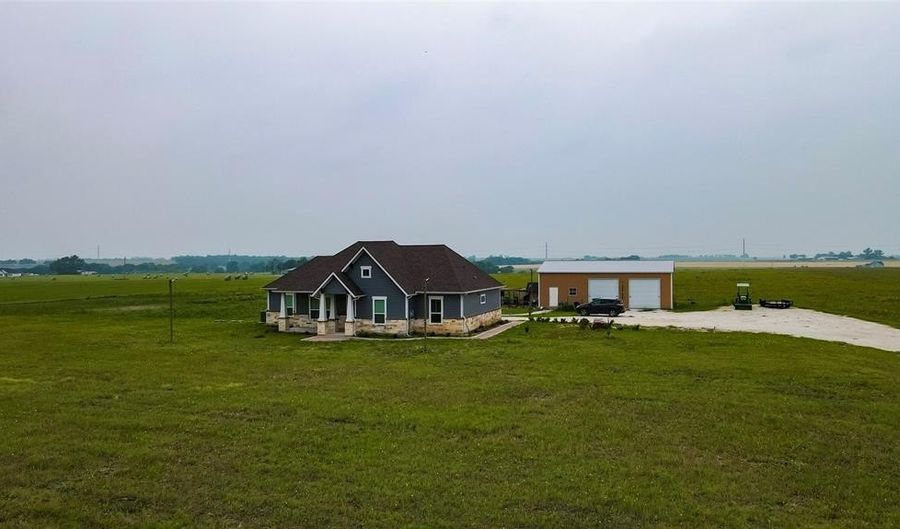 397 Hcr 2341, Abbott, TX 76621 - 4 Beds, 2 Bath