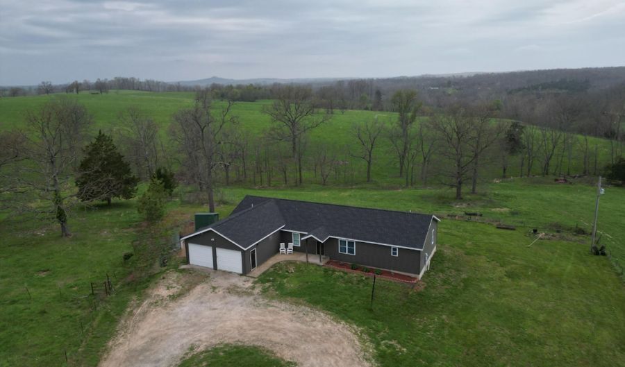 12510 Cr 503 503-A, Ava, MO 65608 - 5 Beds, 2 Bath