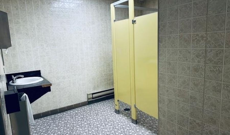 919 S 9Th St, Allentown, PA 18103 - 0 Beds, 0 Bath