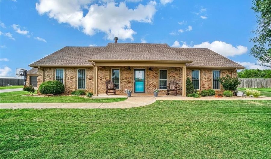 20385 E County Road 157, Altus, OK 73521 - 4 Beds, 2 Bath
