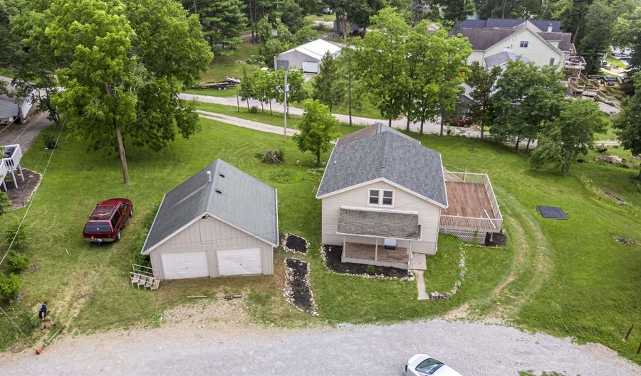 195 Ln 272 Crooked Lk, Angola, IN 46703 - 4 Beds, 2 Bath