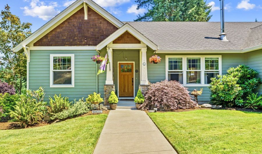 87957 10TH St, Veneta, OR 97487 - 4 Beds, 2 Bath