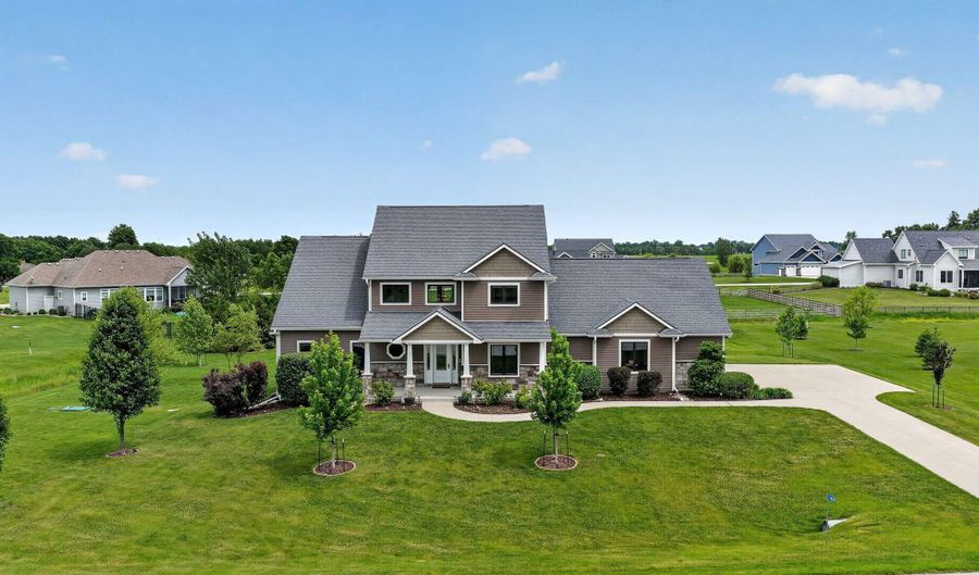 5400 Windrose Ln, Ames, IA 50014 - 5 Beds, 4 Bath
