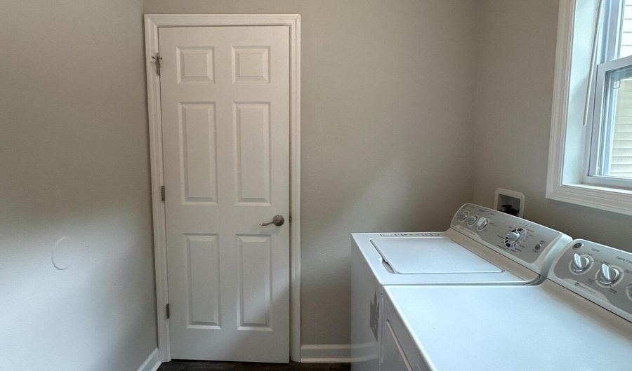 54 Brindlewood Dr, Beaufort, SC 29907 - 4 Beds, 2 Bath