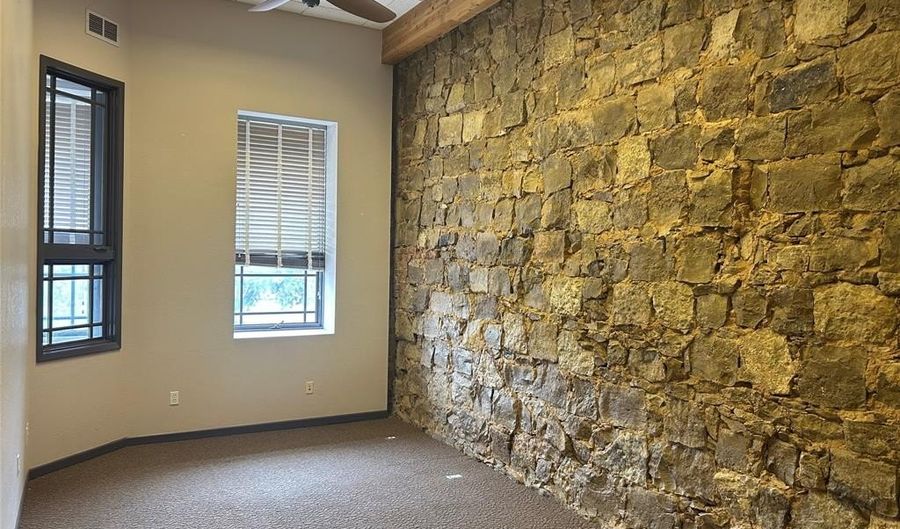 226 Pine St 200, Abilene, TX 79601 - 0 Beds, 0 Bath