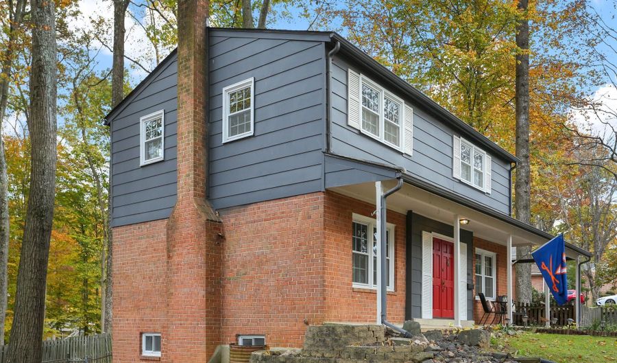 4848 RED FOX Dr, Annandale, VA 22003 - 4 Beds, 3 Bath