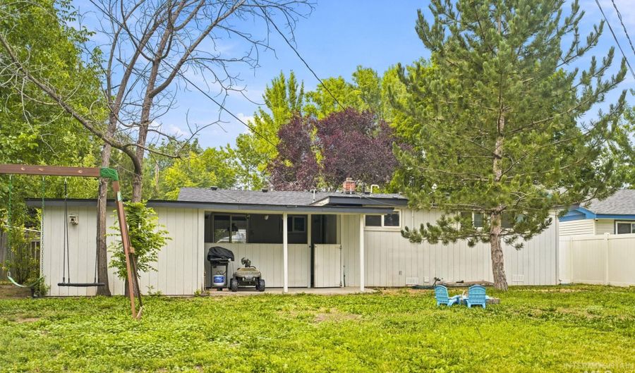 1609 E Beech St, Caldwell, ID 83605 - 3 Beds, 2 Bath