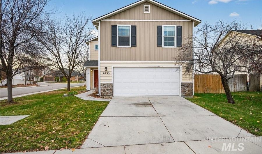 8335 W Grubstake, Boise, ID 83709 - 3 Beds, 3 Bath