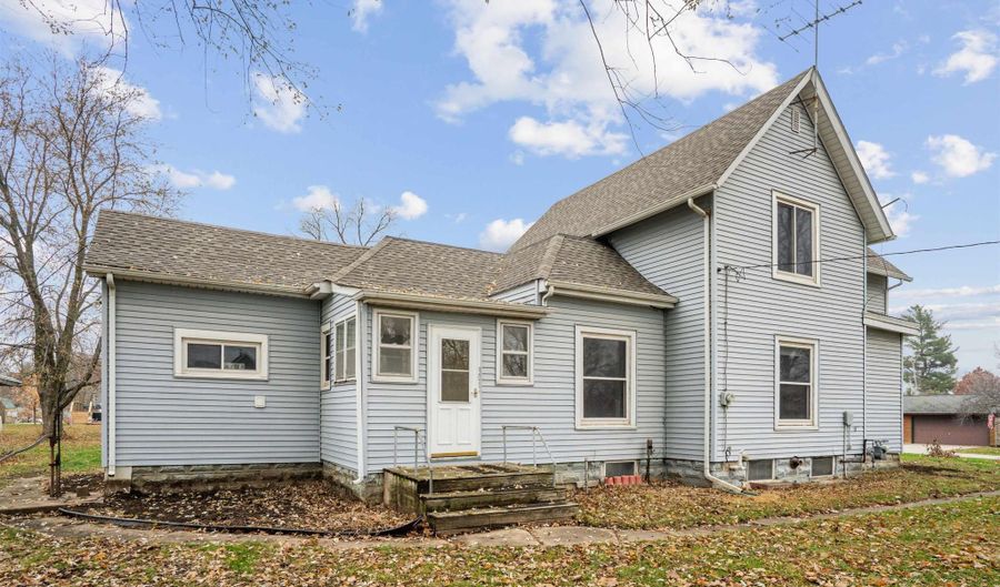 301 W North St, Albion, IA 50005 - 4 Beds, 1 Bath