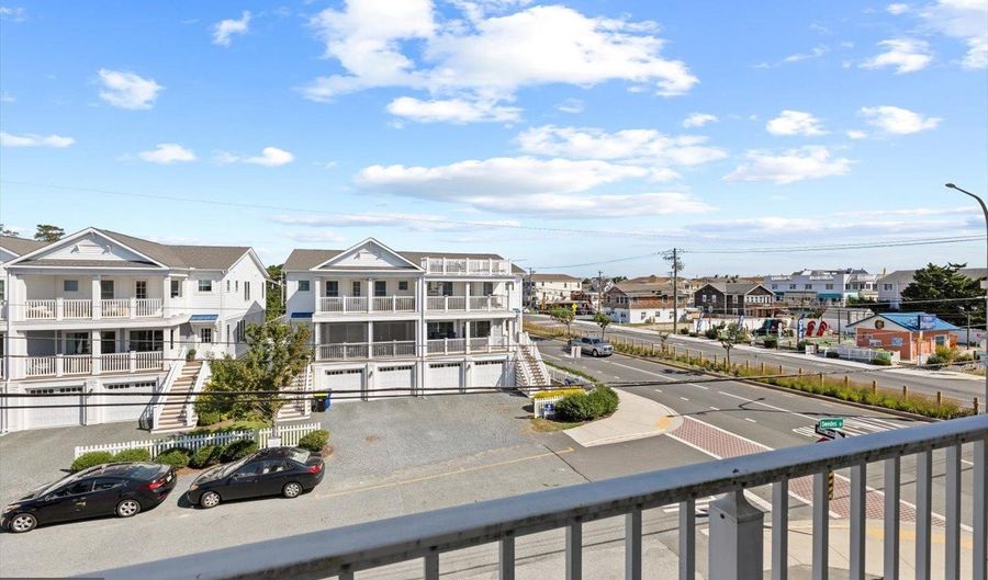 2107 D COASTAL Hwy, Dewey Beach, DE 19971 - 4 Beds, 3 Bath