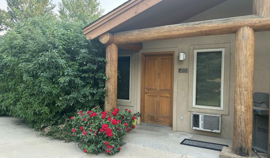 1400 E Valley Rd 2, Basalt, CO 81621 - 1 Beds, 1 Bath