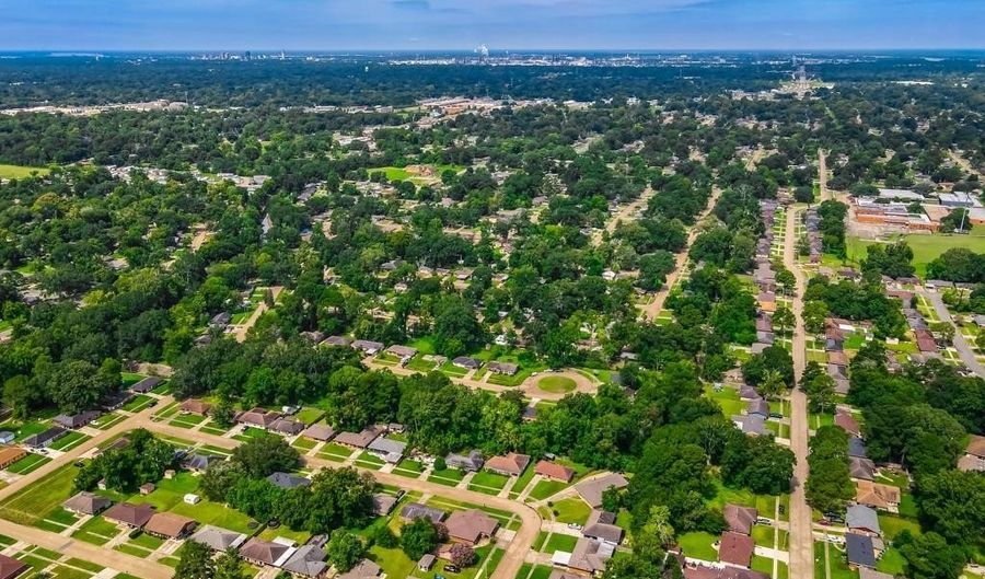 6245 Dalark Dr, Baton Rouge, LA 70812 - 2 Beds, 2 Bath