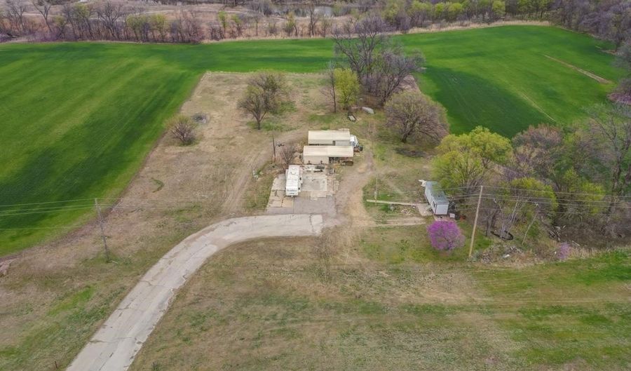 8504 Us Highway 166, Arkansas City, KS 67005 - 0 Beds, 0 Bath