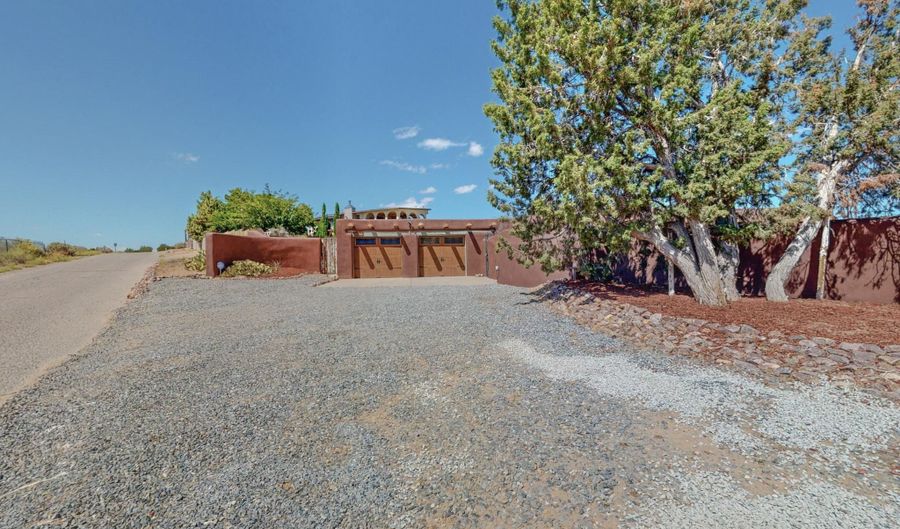 1440 Calle Cielo Vista Rd, Bernalillo, NM 87004 - 3 Beds, 2 Bath