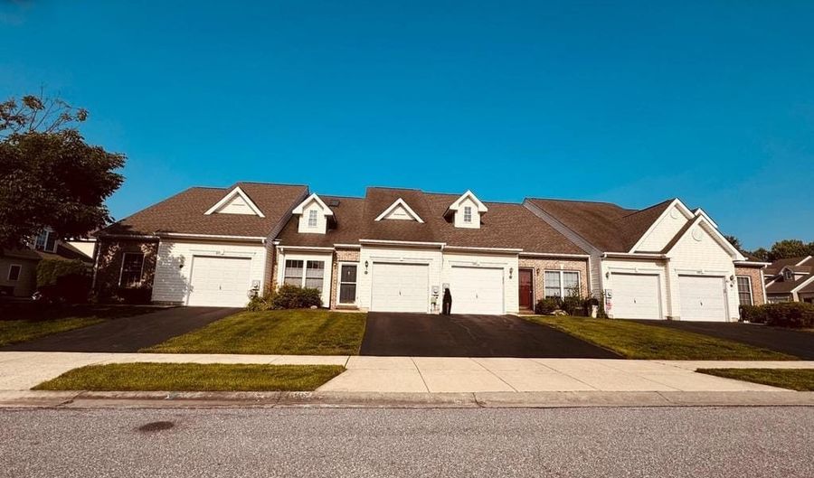 303 BAKER Dr, Bear, DE 19701 - 2 Beds, 2 Bath