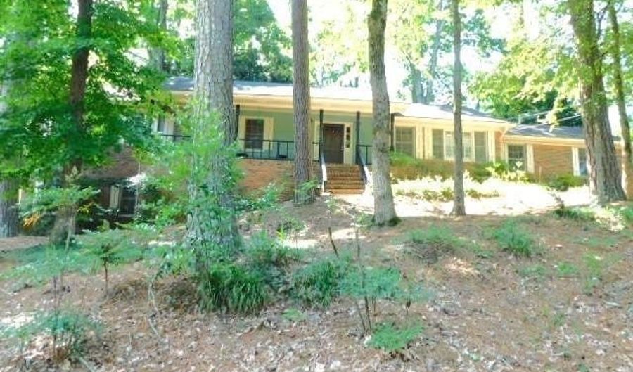 2817 Thornridge Dr, Atlanta, GA 30340 - 4 Beds, 3 Bath
