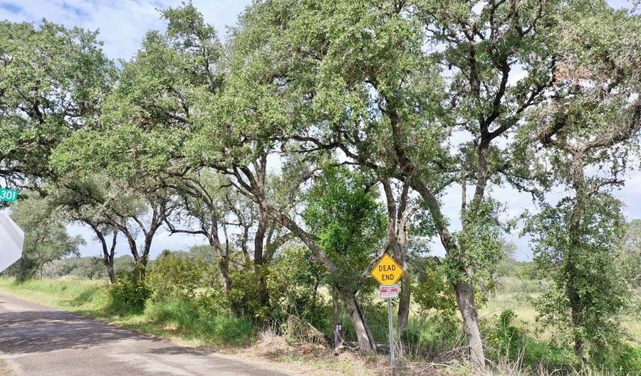 000 Airport Rd, Beeville, TX 78102 - 0 Beds, 0 Bath