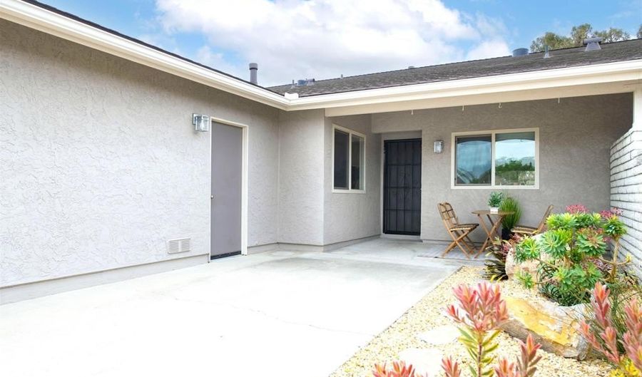 3625 Vista Oceana 17, Oceanside, CA 92057 - 2 Beds, 2 Bath