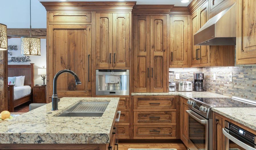 31 Avondale Ln 108, Beaver Creek, CO 81620 - 2 Beds, 2 Bath