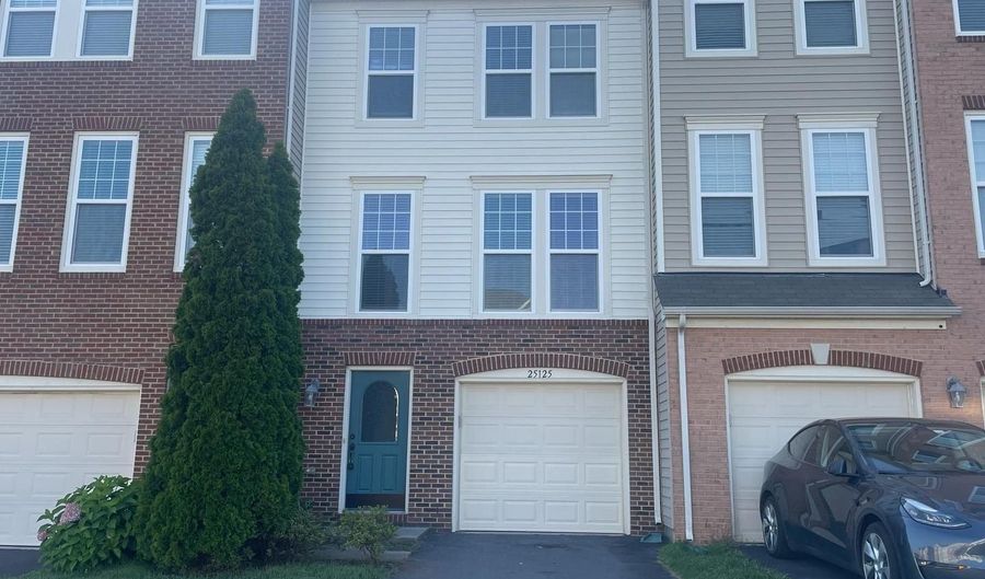 25125 CYPRESS MILL Ter, Aldie, VA 20105 - 4 Beds, 3 Bath