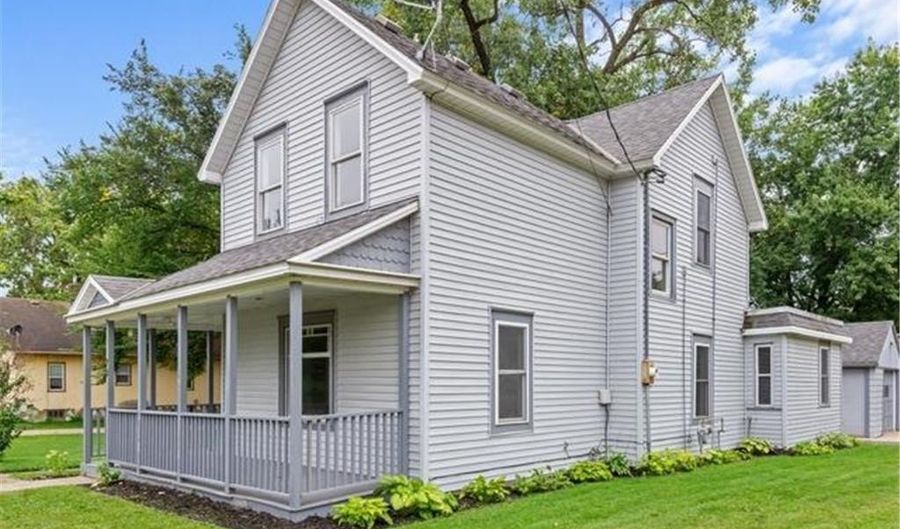 70 Excelsior Ave N, Annandale, MN 55302 - 3 Beds, 2 Bath