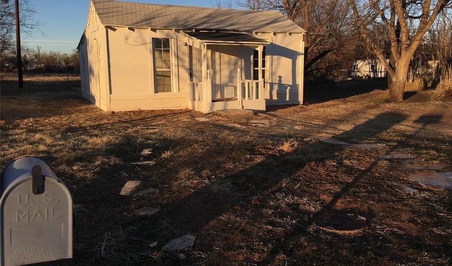 302 N 14th, Abilene, TX 79601 - 2 Beds, 1 Bath