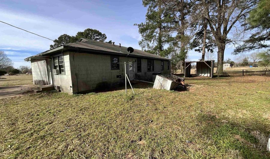 1938 Highway 32 W, Ashdown, AR 71822 - 3 Beds, 2 Bath
