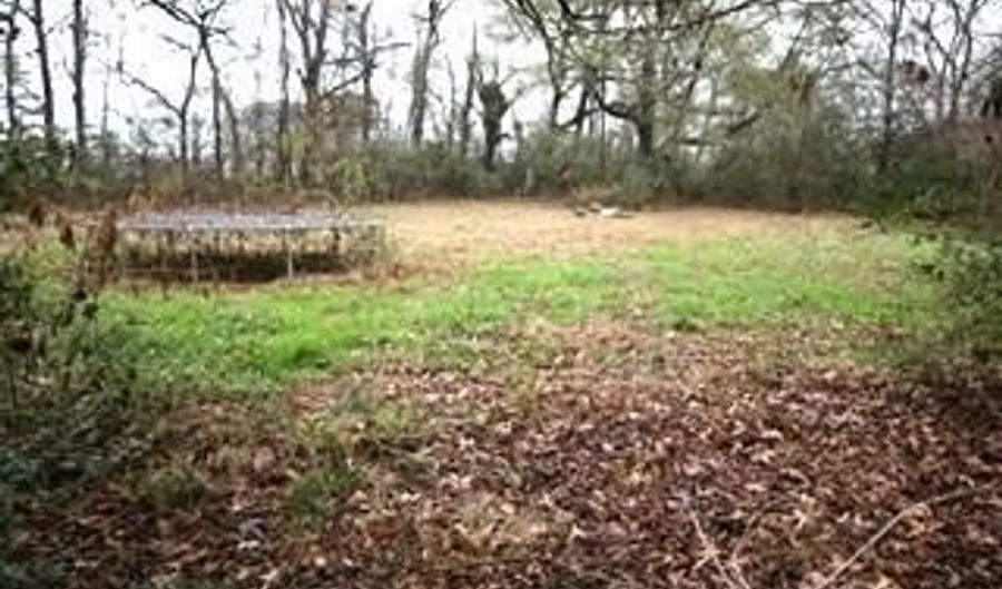 130 N Cass St, Adairsville, GA 30103 - 2 Beds, 1 Bath