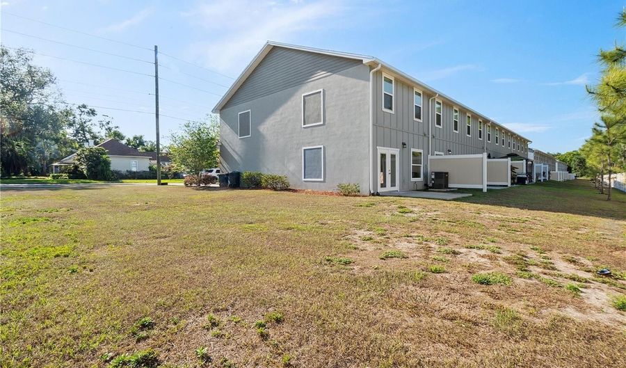 310 N 1ST Ave, Bartow, FL 33830 - 3 Beds, 3 Bath