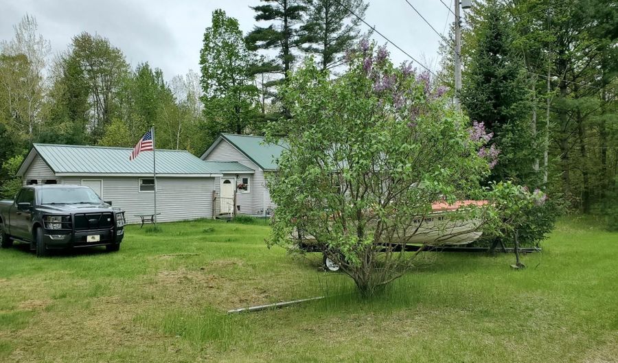 1148 Horseshoe Dr, Alger, MI 48610 - 2 Beds, 3 Bath
