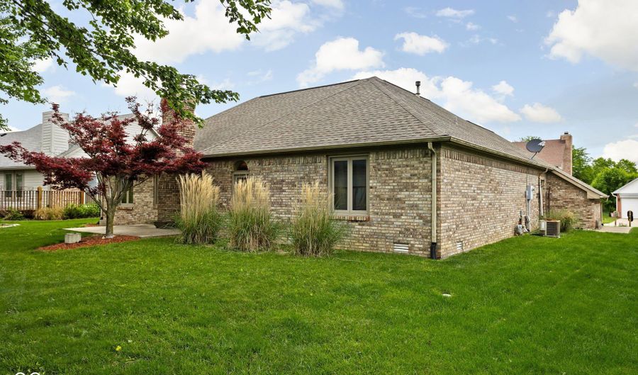 842 Cheltenham Way, Avon, IN 46123 - 3 Beds, 2 Bath