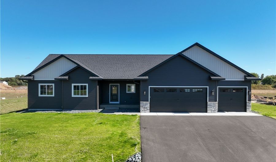 14075 42nd Ave, Chippewa Falls, WI 54729 - 3 Beds, 2 Bath