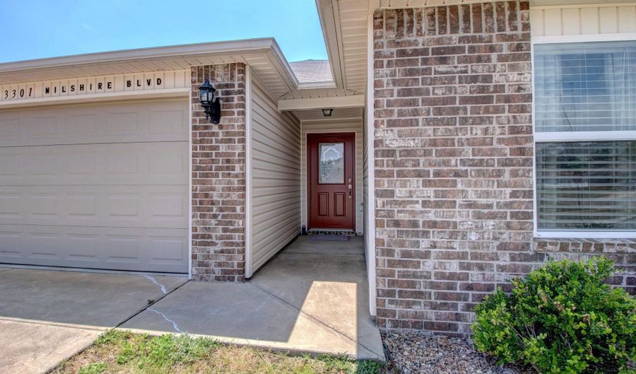 3301 Wilshire Blvd, Benton, AR 72019 - 3 Beds, 2 Bath