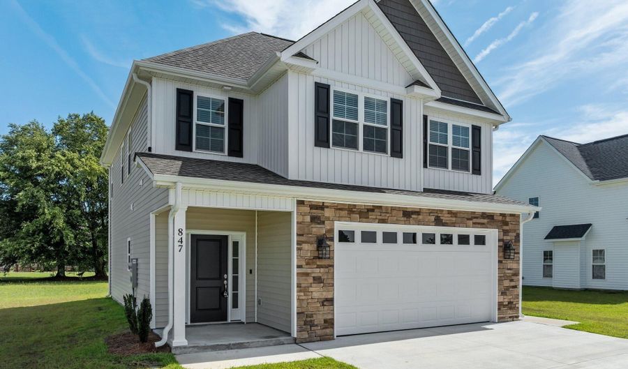 847 Mulligan Dr, Ayden, NC 28513 - 4 Beds, 3 Bath