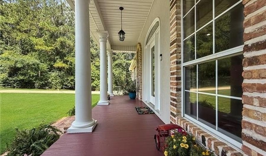 19504 PINEWOOD Rd, Bogalusa, LA 70427 - 3 Beds, 3 Bath