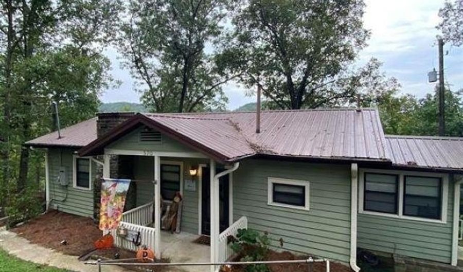 570 RIVER HILL Dr, Adger, AL 35006 - 4 Beds, 2 Bath