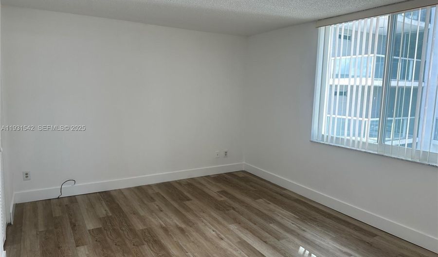 9501 E Bay Harbor Dr 5B, Bay Harbor Islands, FL 33154 - 2 Beds, 2 Bath