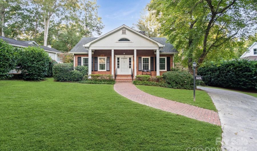 625 N 9th St, Albemarle, NC 28001 - 3 Beds, 2 Bath