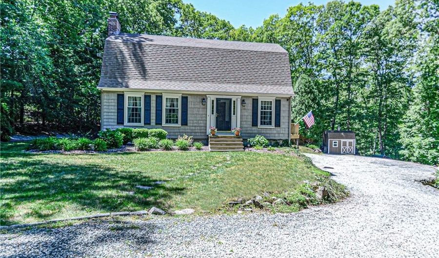 132 Sheffield Hill Rd, Exeter, RI 02882 - 3 Beds, 2 Bath