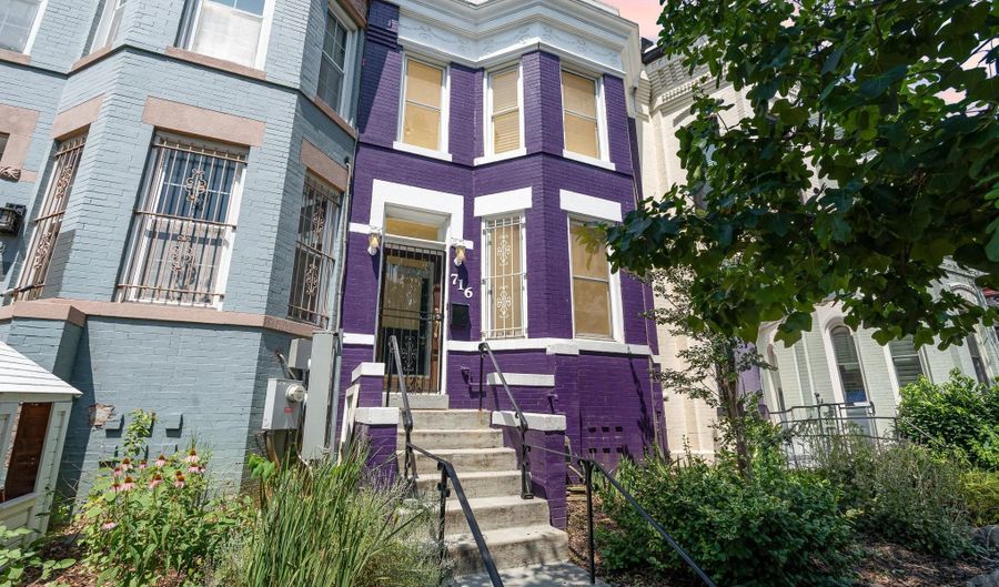 716 4TH St NE, Washington, DC 20002 - 3 Beds, 2 Bath