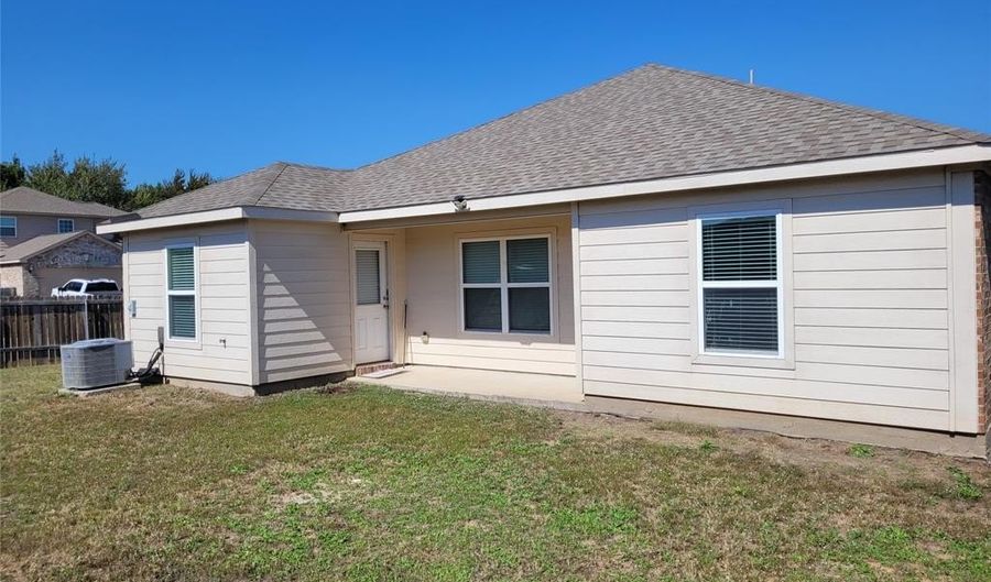 104 Ryan St, Anna, TX 75409 - 4 Beds, 2 Bath